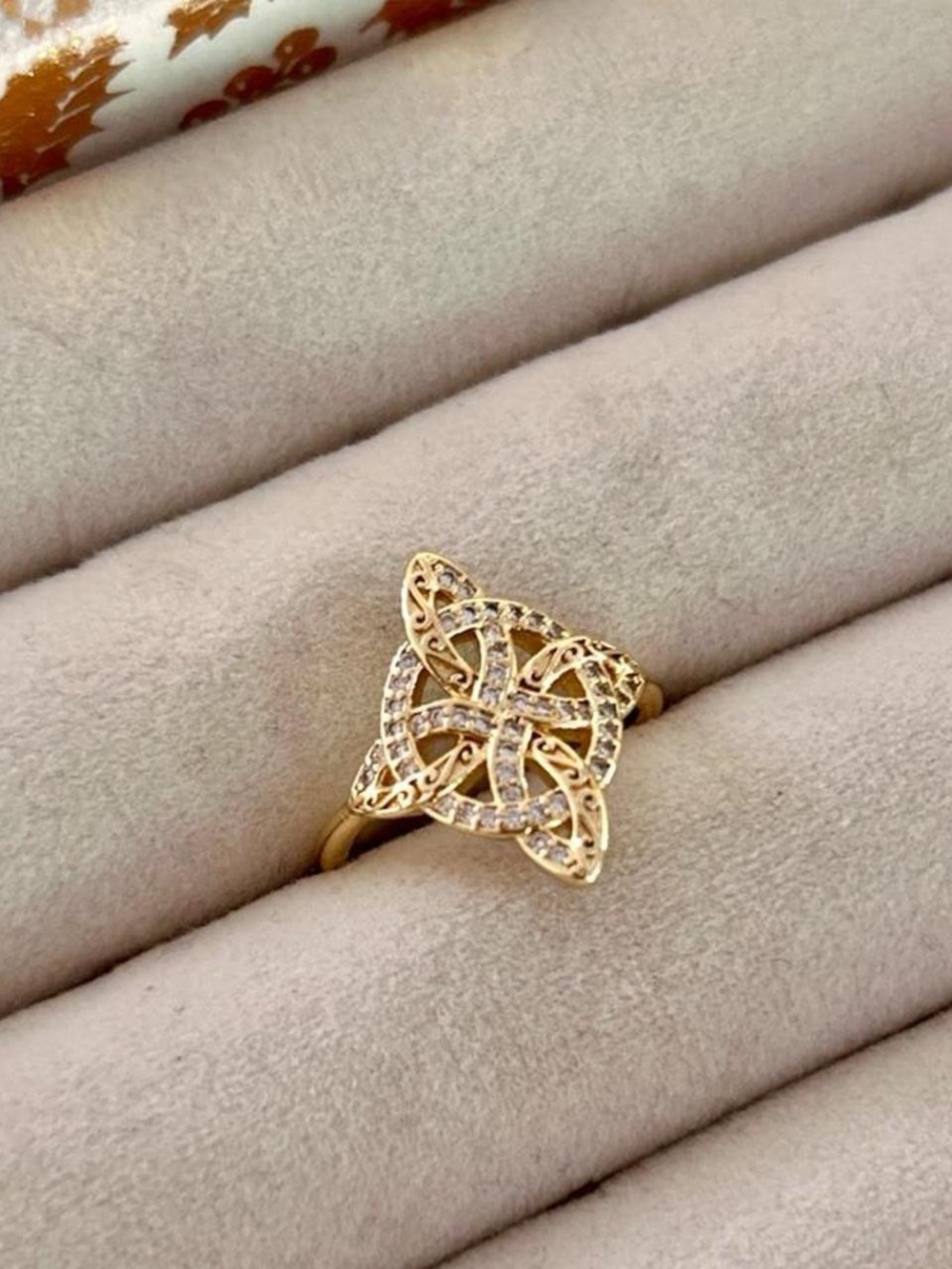 Witches Protection Knot Ring